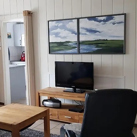 Fahrrinne 4 Holiday home Dornum